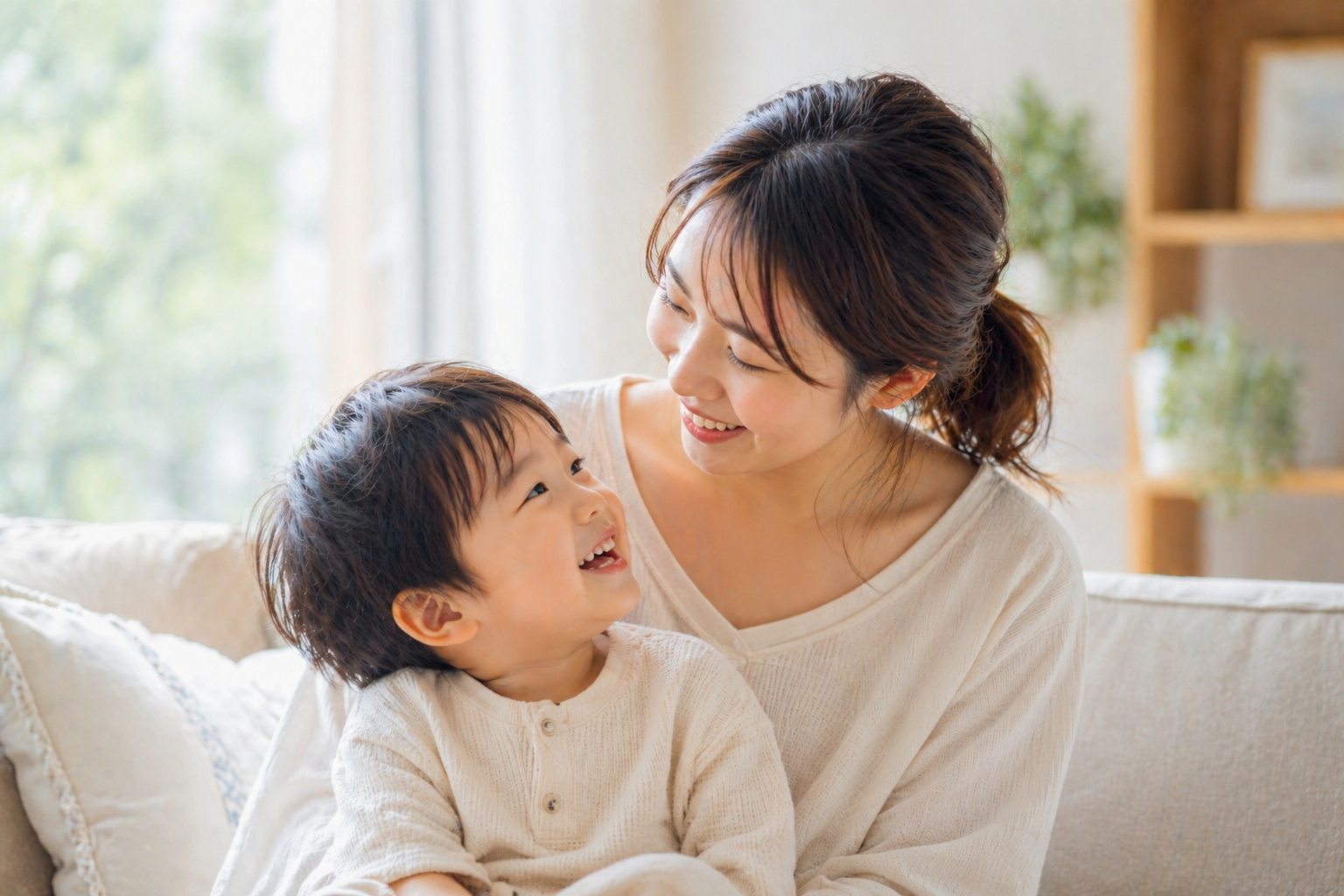 自宅でお子さまと向き合う保護者